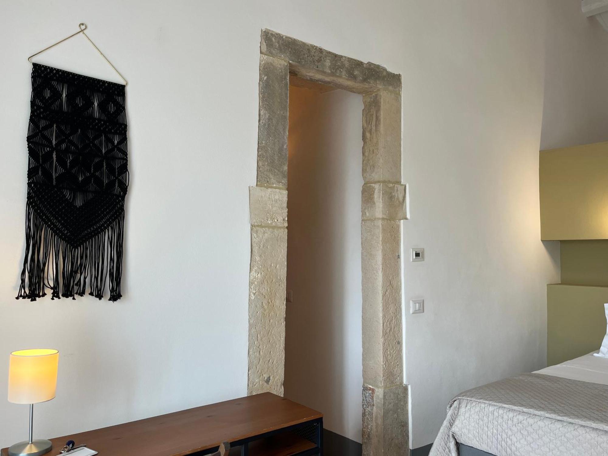 Dimora Di Dante Bed & Breakfast Chiaramonte Gulfi Eksteriør bilde