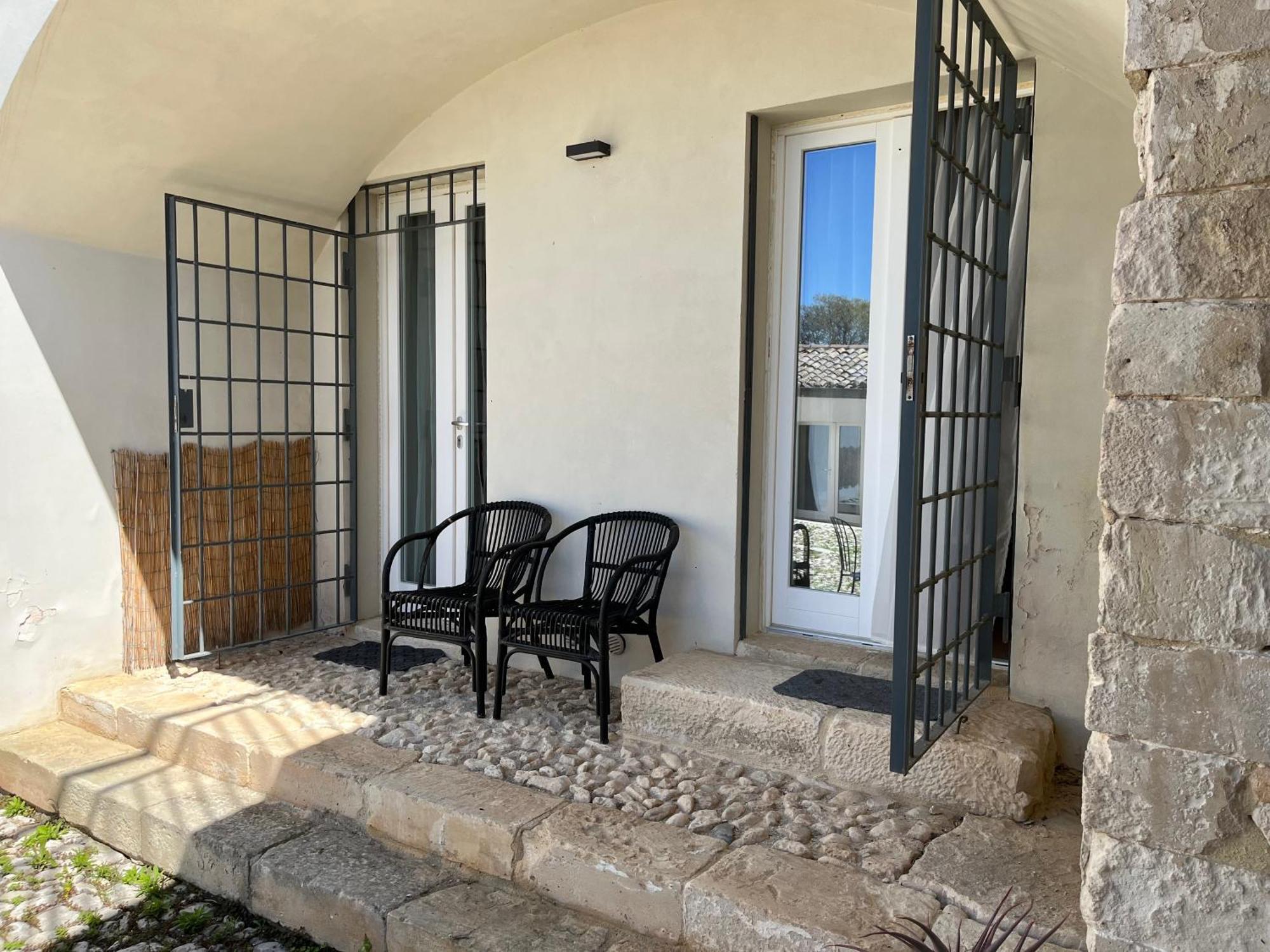 Dimora Di Dante Bed & Breakfast Chiaramonte Gulfi Eksteriør bilde